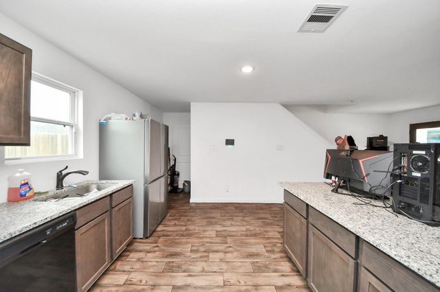 16923 Marie Village Drive, Conroe, TX 77306