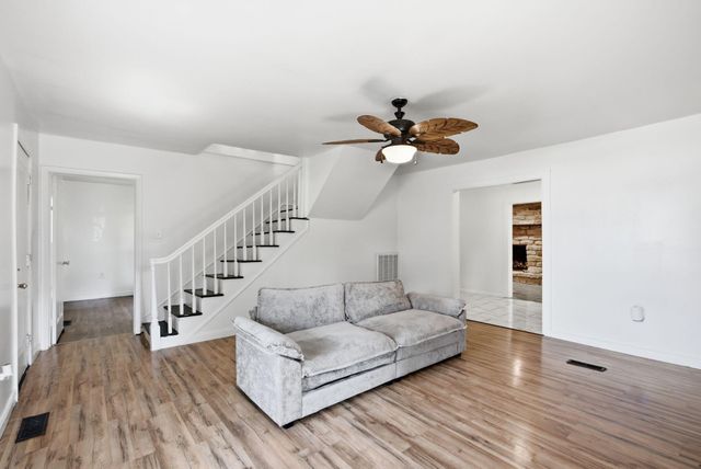 1040 Big Hill Road, Berea, KY 40403
