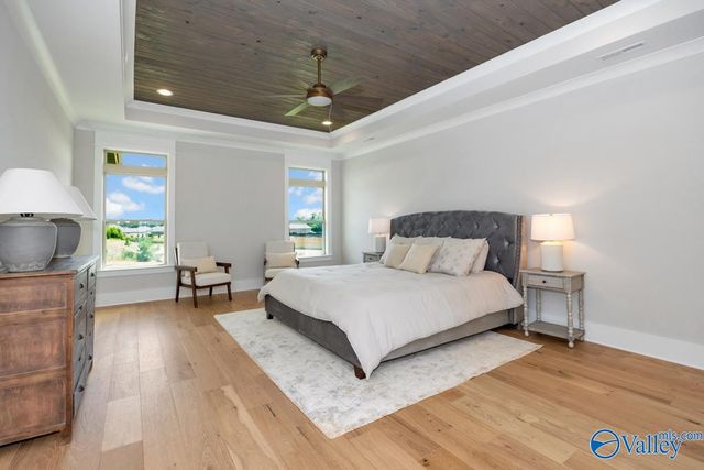 114 Lanwood Drive, Huntsville, AL 35811