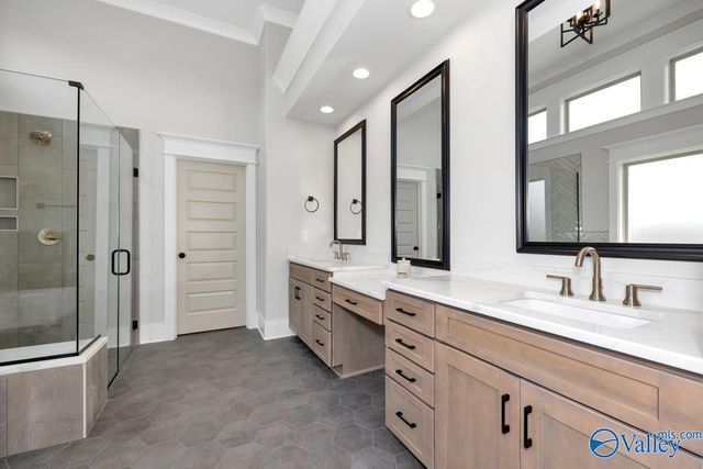 114 Lanwood Drive, Huntsville, AL 35811