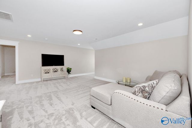 114 Lanwood Drive, Huntsville, AL 35811