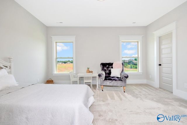 114 Lanwood Drive, Huntsville, AL 35811