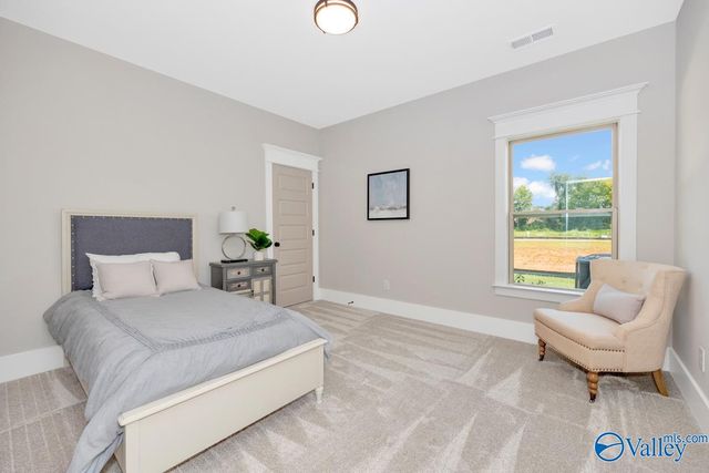 114 Lanwood Drive, Huntsville, AL 35811