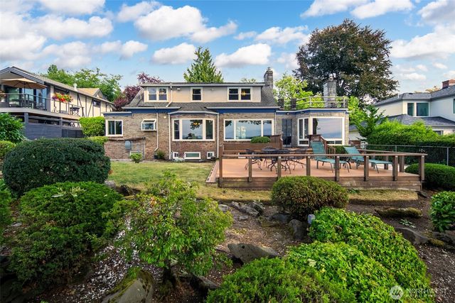 10445 Marine View Drive SW, Seattle, WA 98146