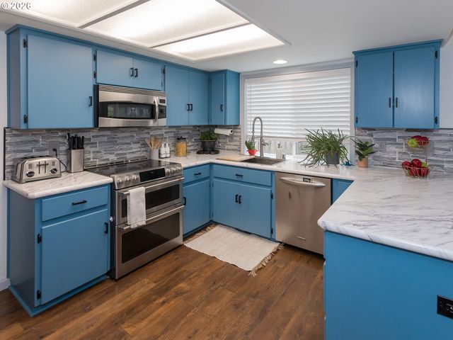 15720 Ne 12TH Way, Vancouver, WA 98684