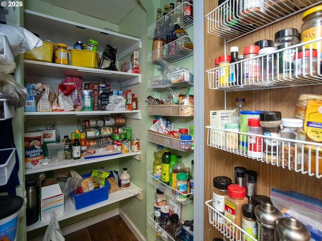 15720 Ne 12TH Way, Vancouver, WA 98684