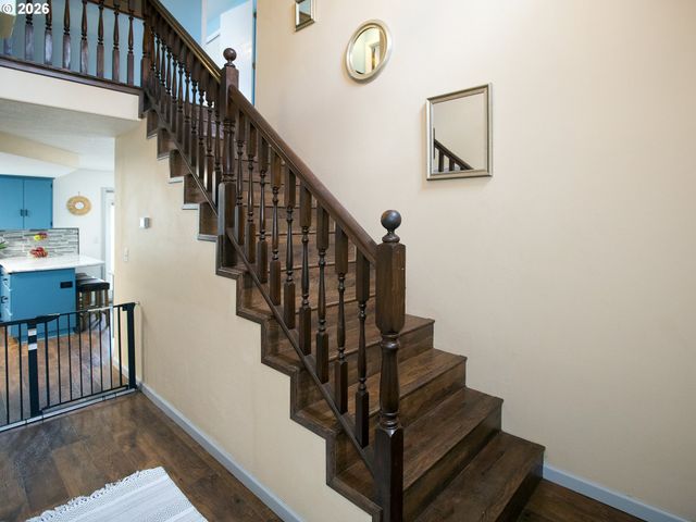 15720 Ne 12TH Way, Vancouver, WA 98684