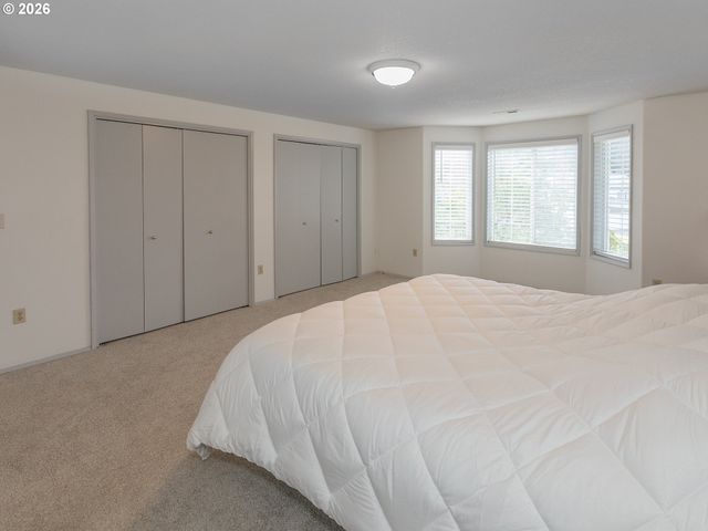 15720 Ne 12TH Way, Vancouver, WA 98684