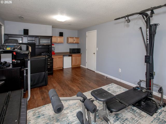 15720 Ne 12TH Way, Vancouver, WA 98684