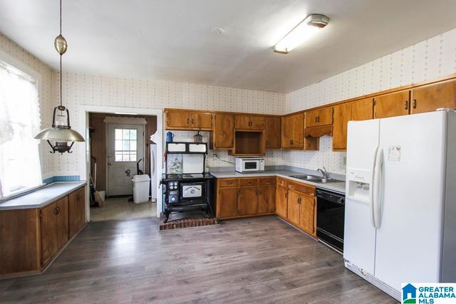 106 HENRY STREET, Talladega, AL 35160