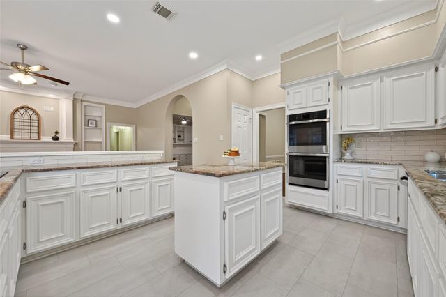 3602 Clover Valley Drive, Kingwood, TX 77345