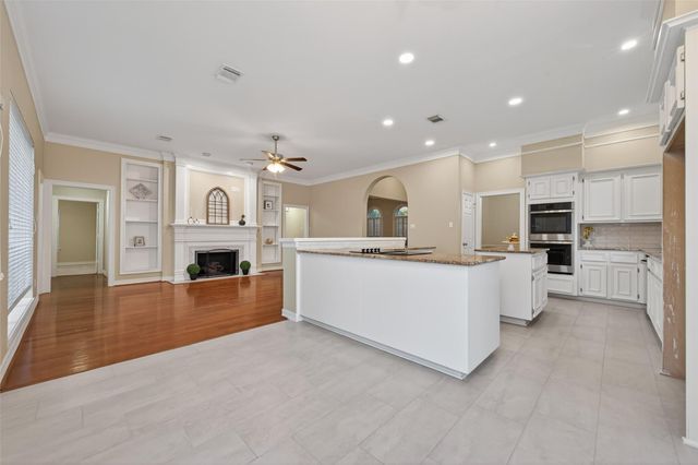 3602 Clover Valley Drive, Kingwood, TX 77345