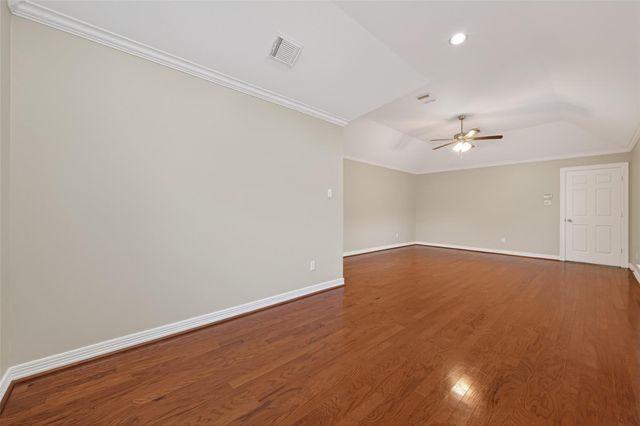 3602 Clover Valley Drive, Kingwood, TX 77345