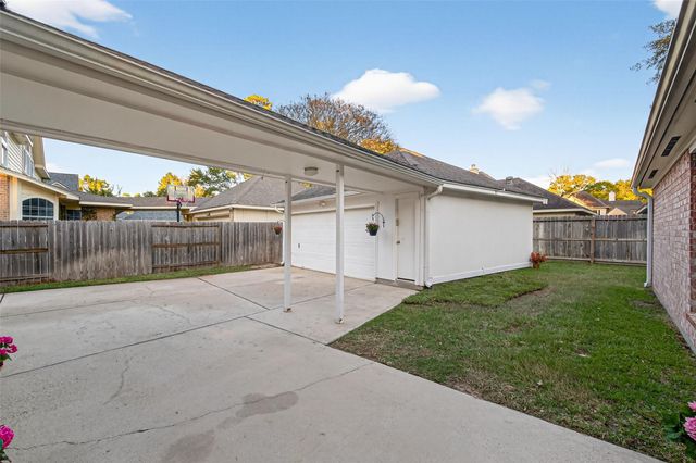 3602 Clover Valley Drive, Kingwood, TX 77345