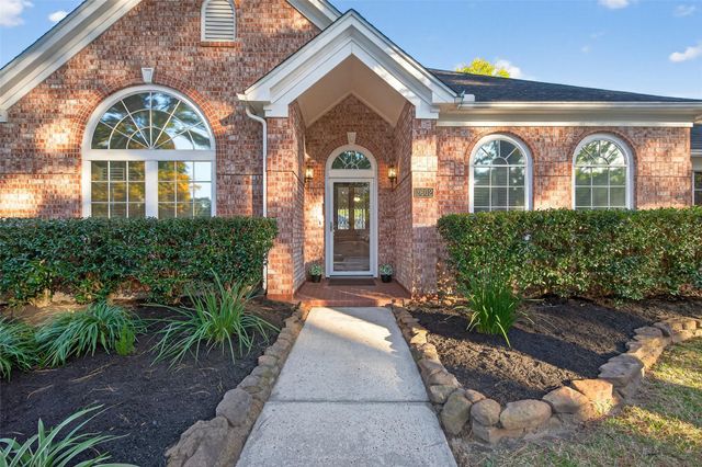 3602 Clover Valley Drive, Kingwood, TX 77345