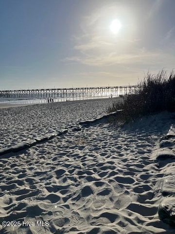 105 NE 22nd Street, Oak Island, NC 28465