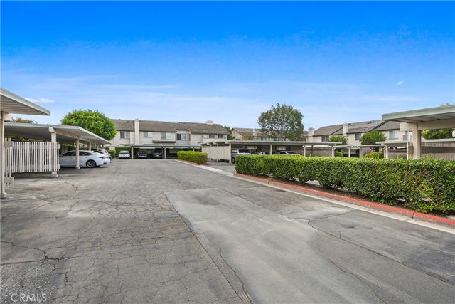 141 Oxford, Irvine, CA 92612
