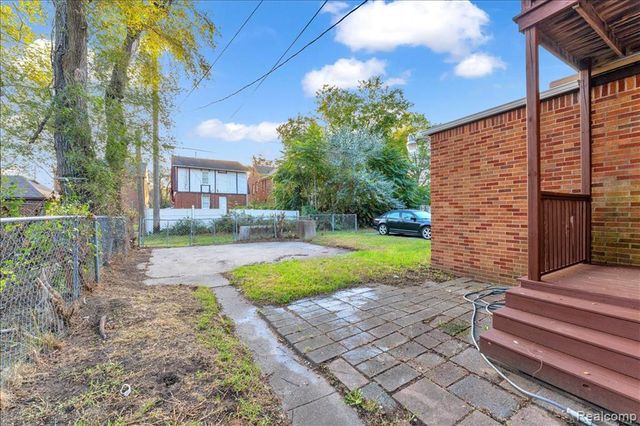 17208 Kentucky Street, Detroit, MI 48221