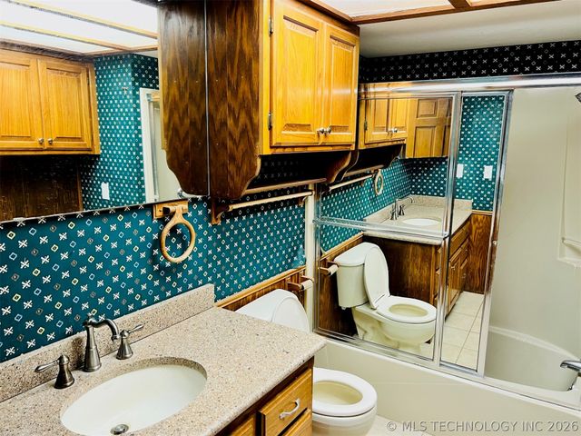 6800 Magnolia Drive, Kingston, OK 73439