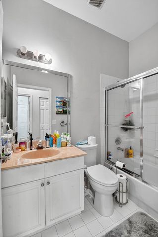 6900 Cairnwell Drive, Boynton Beach, FL 33472