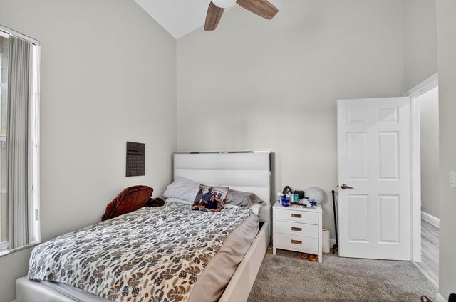 6900 Cairnwell Drive, Boynton Beach, FL 33472