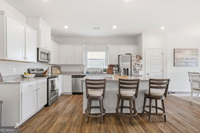 93 Royal Oak Drive NE, Rome, GA 30165