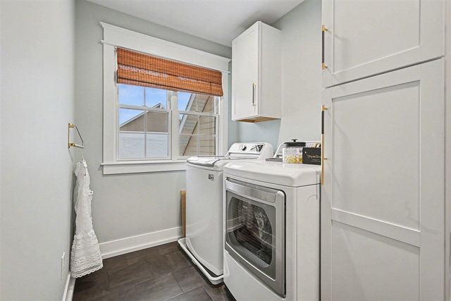 7843 Harvest Hill Lane, Kalamazoo, MI 49009