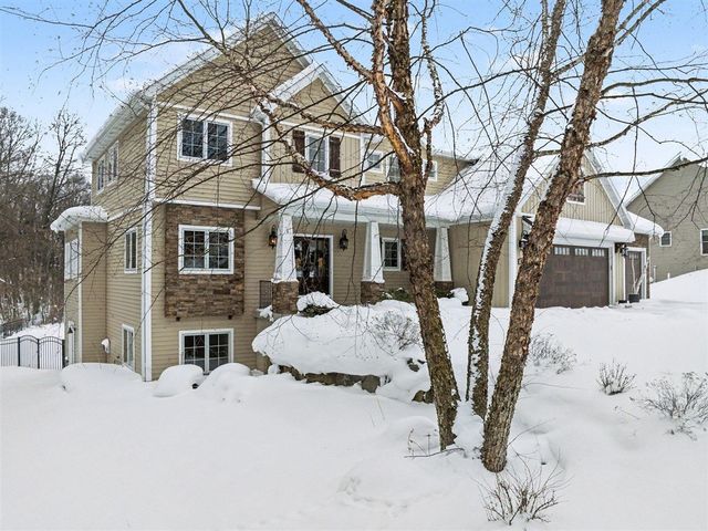 7843 Harvest Hill Lane, Kalamazoo, MI 49009