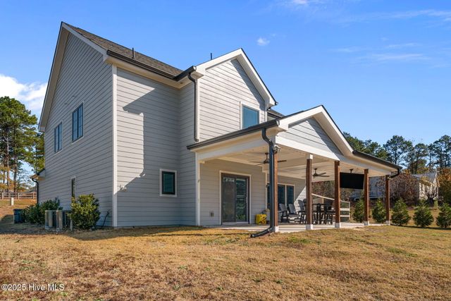 276 Rossborn Lane, Carthage, NC 28327