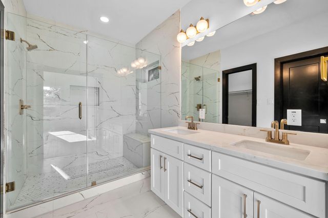 3617 Dreyfus Street, Houston, TX 77021