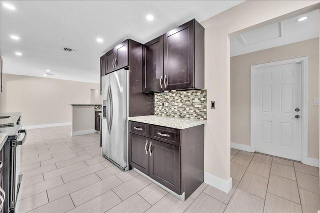 611 N Highland Drive, Hollywood, FL 33021