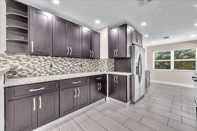 611 N Highland Drive, Hollywood, FL 33021
