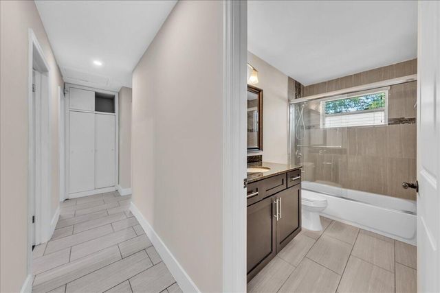 611 N Highland Drive, Hollywood, FL 33021
