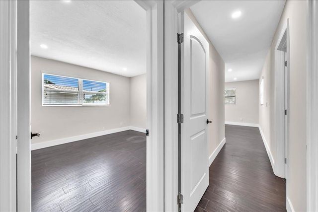 611 N Highland Drive, Hollywood, FL 33021