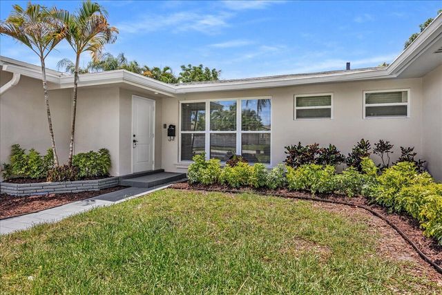 611 N Highland Drive, Hollywood, FL 33021