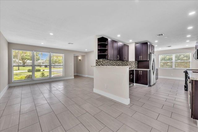 611 N Highland Drive, Hollywood, FL 33021