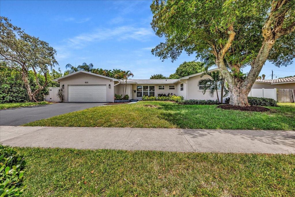 611 N Highland Drive, Hollywood, FL 33021
