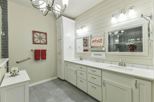 25500 W Fm-1097, Montgomery, TX 77356