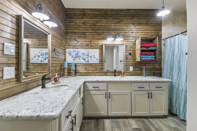 25500 W Fm-1097, Montgomery, TX 77356