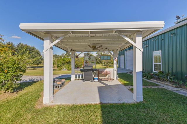 25500 W Fm-1097, Montgomery, TX 77356