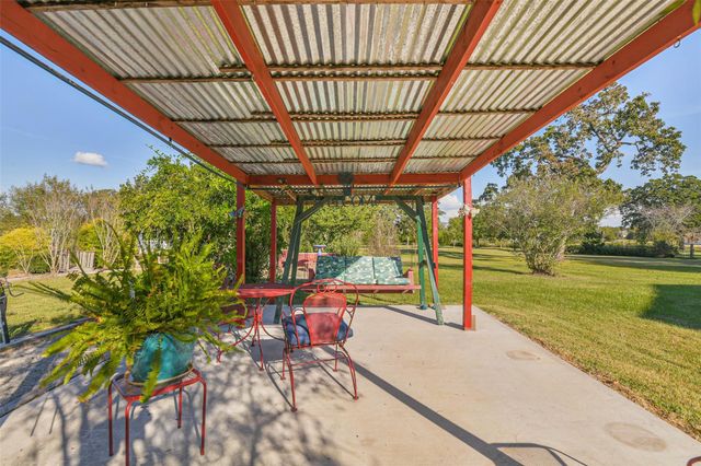 25500 W Fm-1097, Montgomery, TX 77356