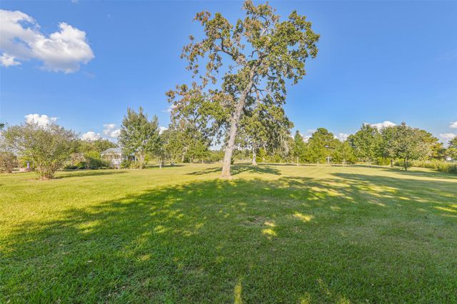25500 W Fm-1097, Montgomery, TX 77356