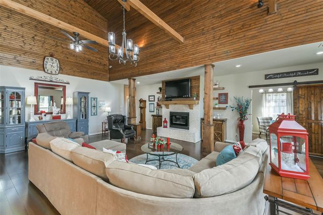 25500 W Fm-1097, Montgomery, TX 77356