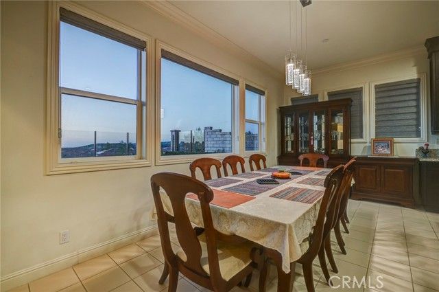 33 Manzanillo, Lake Forest (el Toro), CA 92630