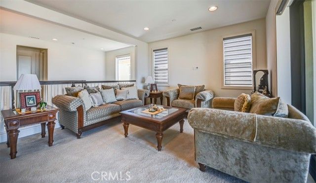 33 Manzanillo, Lake Forest (el Toro), CA 92630