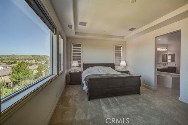 33 Manzanillo, Lake Forest (el Toro), CA 92630