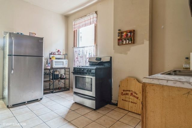 6151 S Marshfield Avenue, Chicago, IL 60636