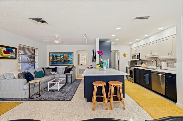 3038 58TH STREET S, Gulfport, FL 33707