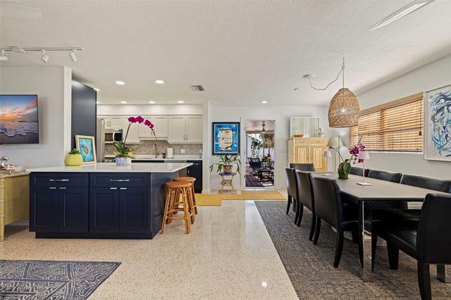 3038 58TH STREET S, Gulfport, FL 33707