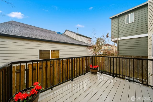 1205 NE 165TH Way, Ridgefield, WA 98642